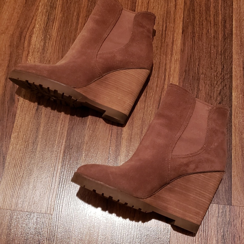 Michael Kors Thea Wedge booties